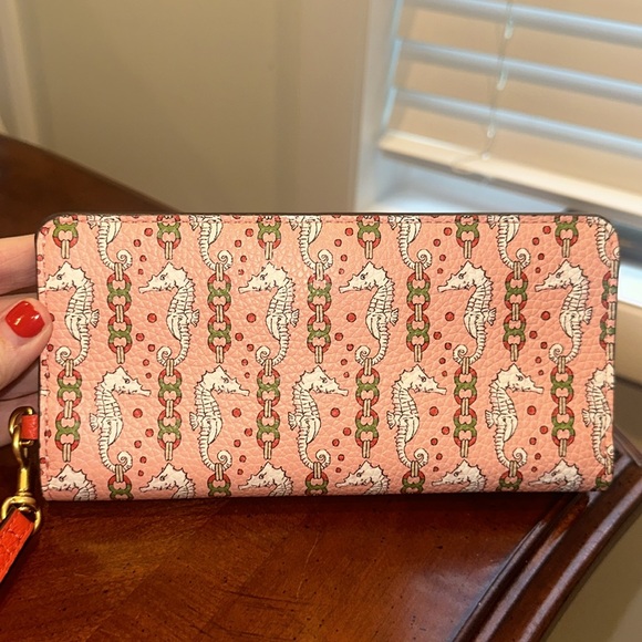 Tory Burch wallet - Picture 3 of 6